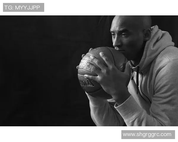 左路飞翼纵横绿茵场顶级球星盘点与辉煌瞬间