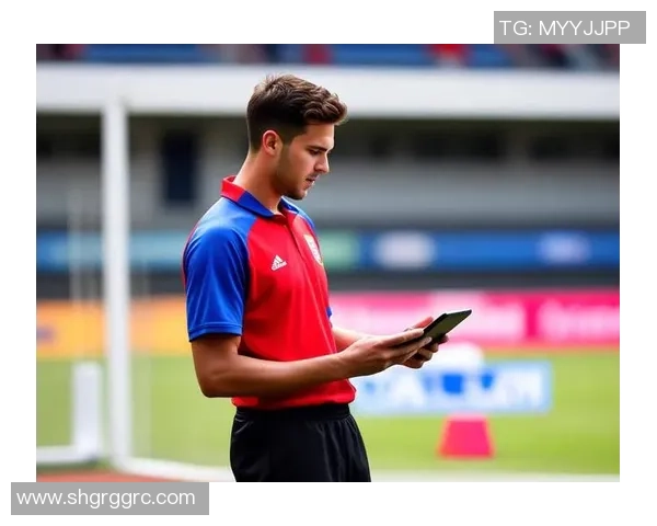 日韩足球巨星风采对决：十大球员排名揭晓，谁是亚洲足球的未来之星