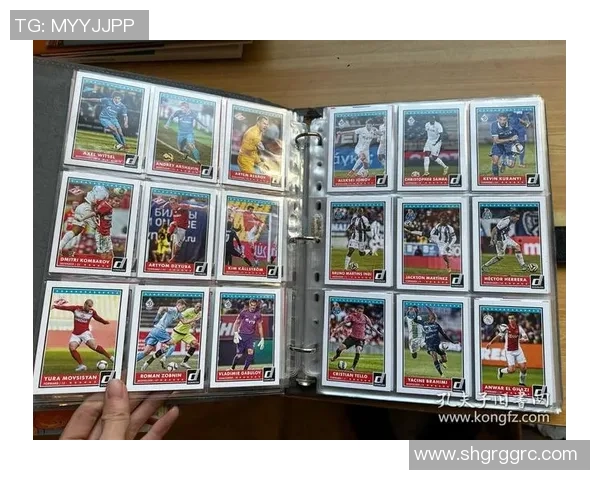 球星贴纸足球游戏：带你体验拜仁慕尼黑荣耀之旅